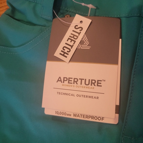 NWT Aperture Snow Pants - Picture 4 of 9